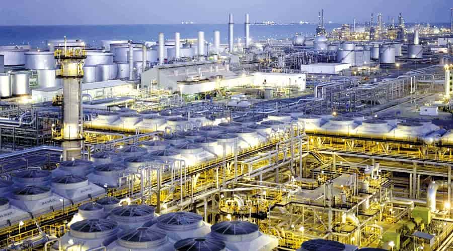 Digboi youths claim that contracts for refinery expansion worth Rs. 740 crore contain irregularities. Digboi youths claim that contracts for refinery expansion worth Rs. 740 crore contain irregularities.