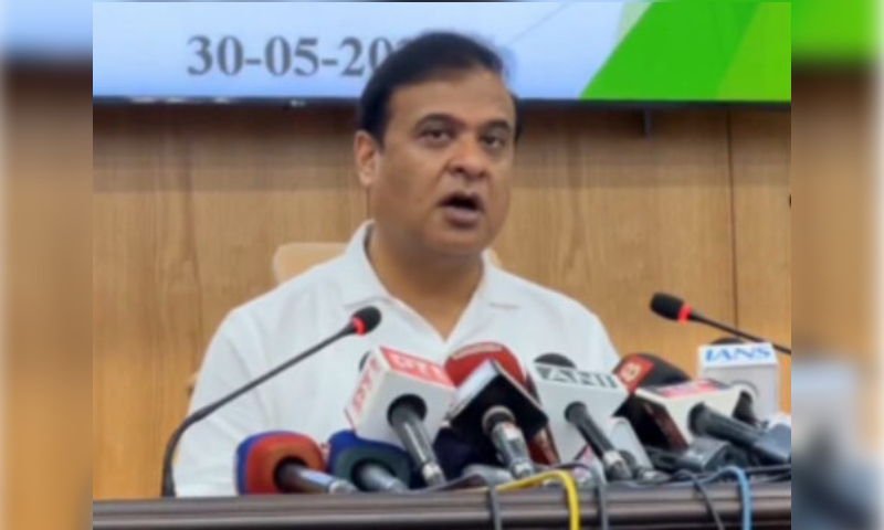 Assam CM calls on Union Minister to urge ONGC to take more aggressive action regarding the gas leak Assam CM calls on Union Minister to urge ONGC to take more aggressive action regarding the gas leak