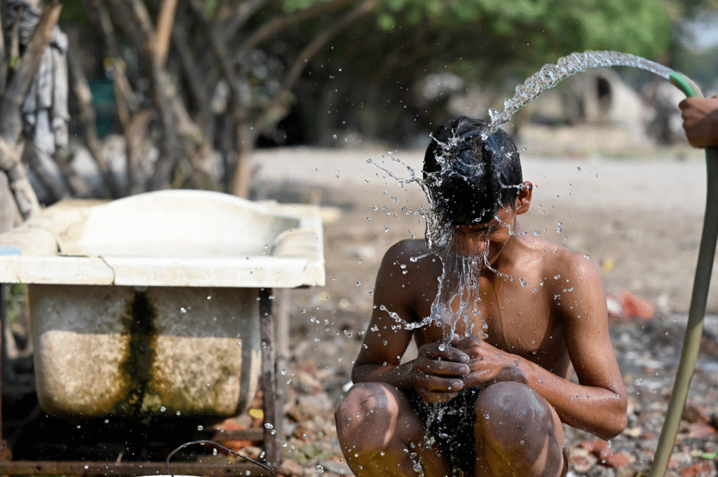 Silchar Sizzles at 34°C as Humidity Remains High; Light Rain Forecast Ahead Silchar Sizzles at 34°C as Humidity Remains High; Light Rain Forecast Ahead