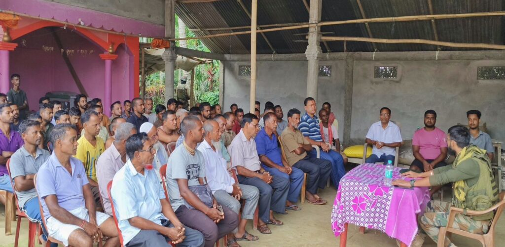 ASSAM RIFLES CONDUCTS MEETING WITH BUSINESS COMMUNITY AT JAKURADHAR, JIRIBAM DISTRICT, MANIPUR ASSAM RIFLES CONDUCTS MEETING WITH BUSINESS COMMUNITY AT JAKURADHAR, JIRIBAM DISTRICT, MANIPUR