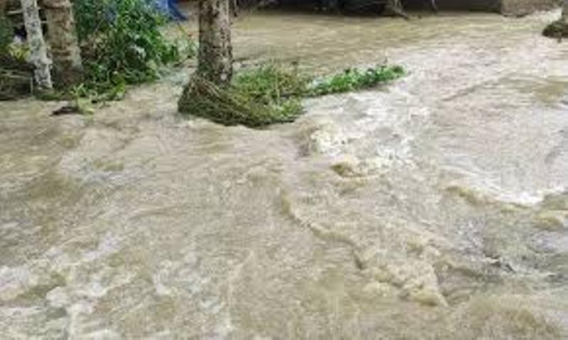 Assam receives Rs 375.60 cr of the Rs 1,066.80 cr in central help approved by the MHA for flood-affected states.