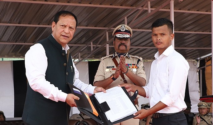 The Meghalaya Civil Defence and Home Guards have welcomed 445 new members.