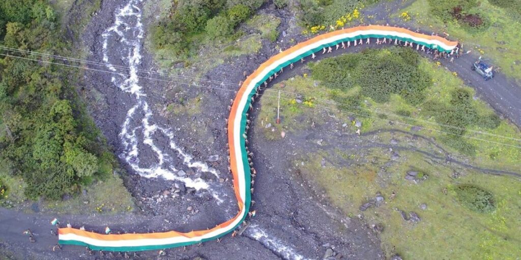 In Tawang, the Army, ITBP, and residents march at a high altitude while carrying a 100-meter tricolour.