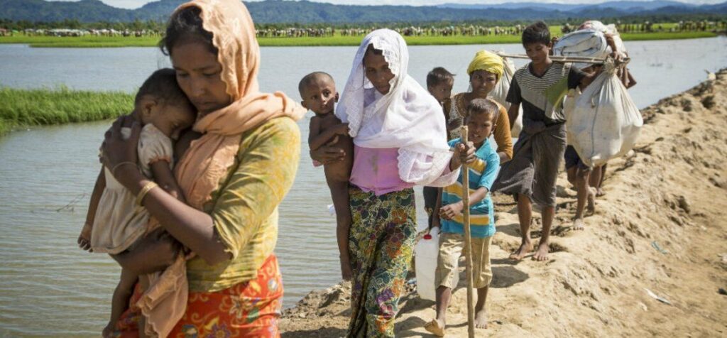 A conference supported by BIISS and AFD raises the “humanitarian corridor” problem once again on Bangladesh’s security agenda.