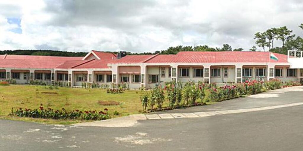 A group of teachers objects to NEHU’s intention to move the EC meeting from Shillong. A group of teachers objects to NEHU’s intention to move the EC meeting from Shillong.