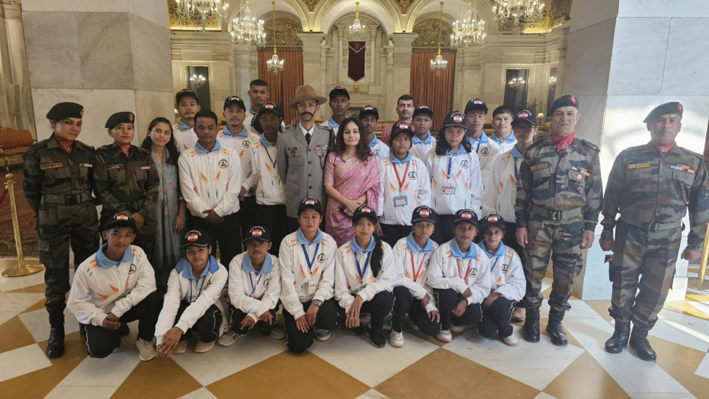 ASSAM RIFLES NATIONAL INTEGRATION TOUR VISIT KEY HISTORICAL AND NATIONAL LANDMARKS IN NEW DELHI ASSAM RIFLES NATIONAL INTEGRATION TOUR VISIT KEY HISTORICAL AND NATIONAL LANDMARKS IN NEW DELHI